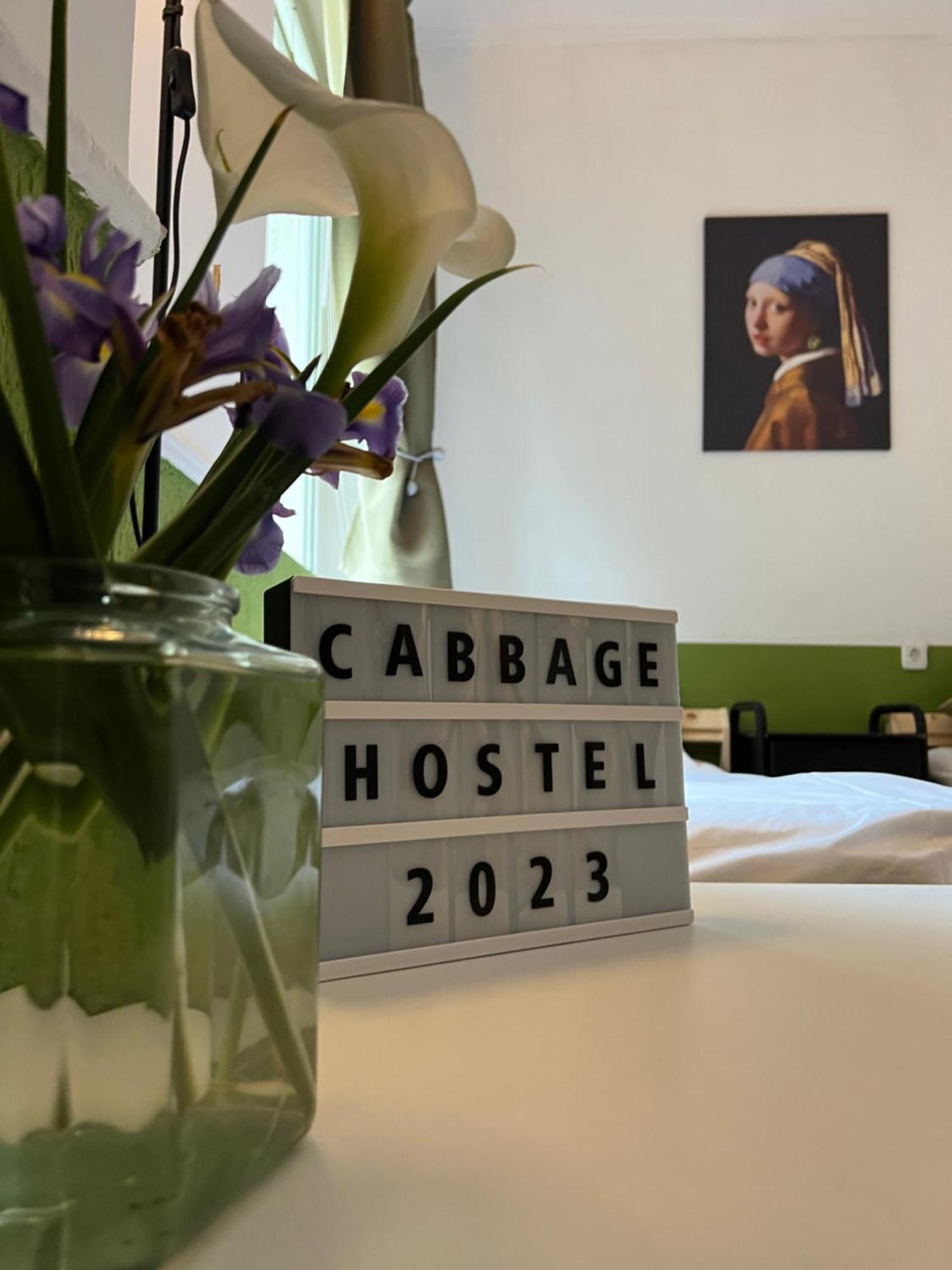 Cabbage Hostel Белград Екстериор снимка